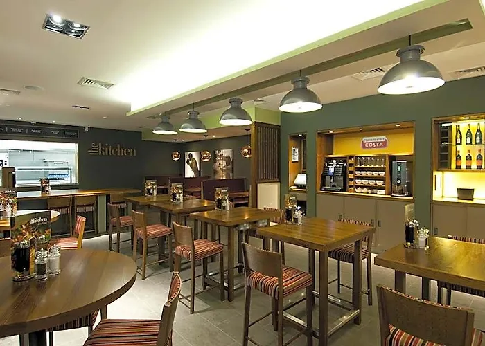 Premier Inn Leamington Spa Town Centre