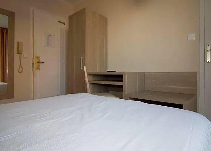 Hotel Pacific