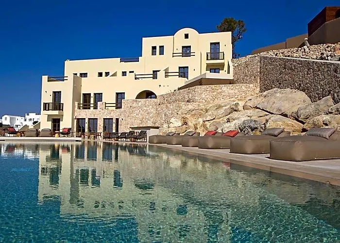Elessa Hotel