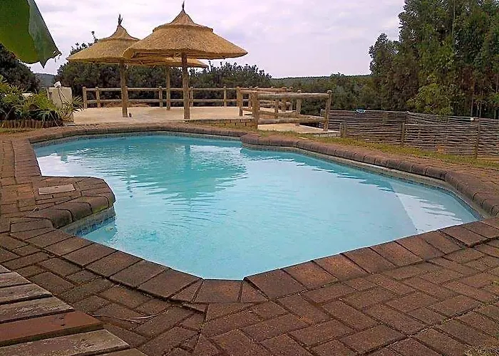 Tsanana Log Cabins And Mullberry Lane Suites