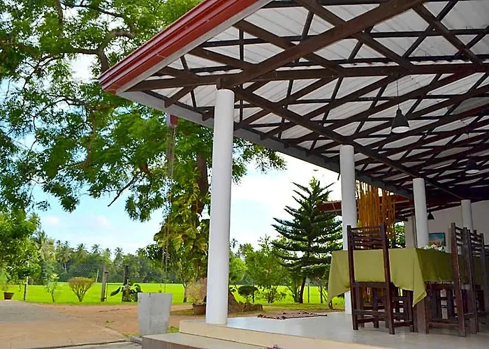 Owin Rose Hotel