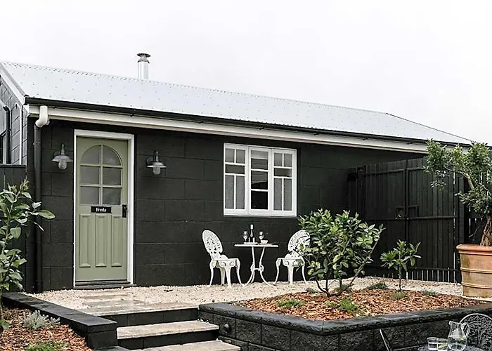 Sunshine Coast Hotels