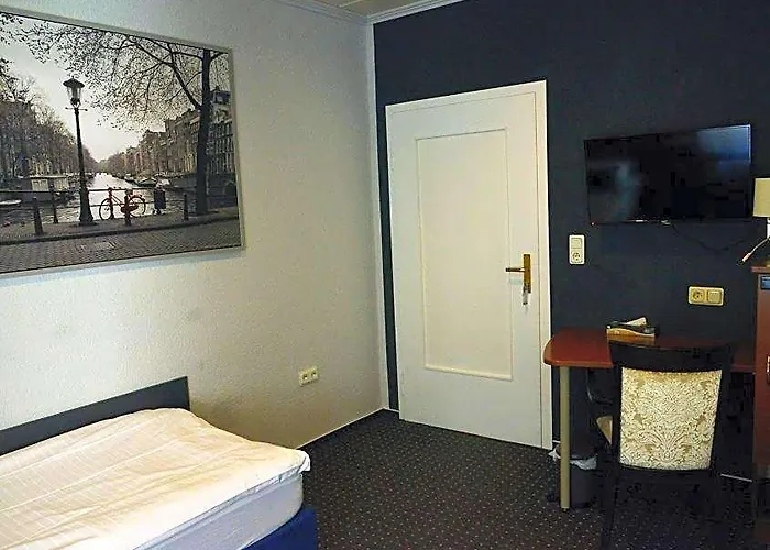Hotel-Nachtwaechter