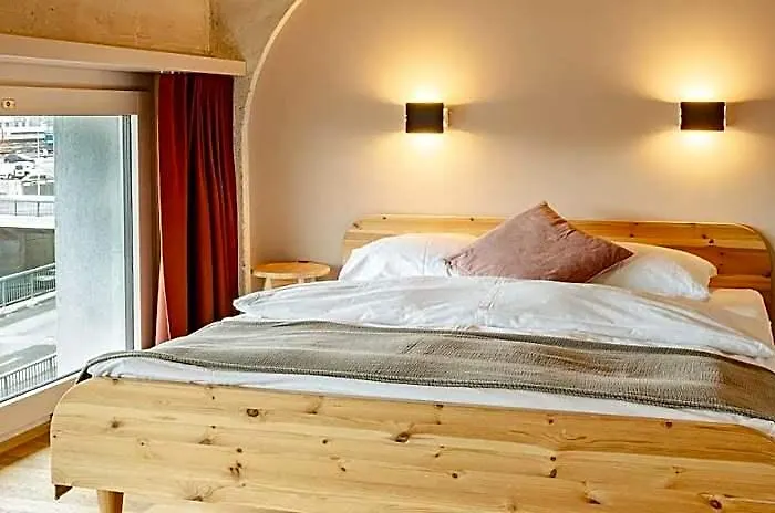 Silo Design & Boutique Hostel Basel