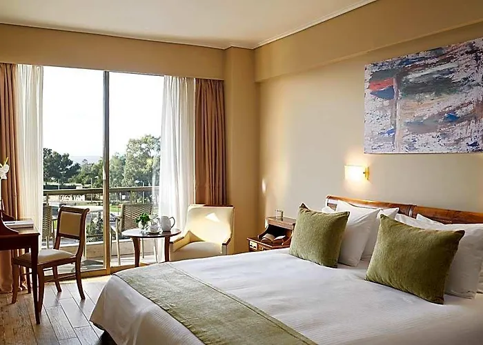 Golden Sun Hotel