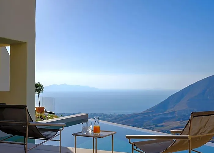 Elessa Hotel