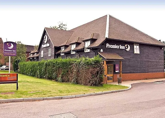 Premier Inn Tonbridge North