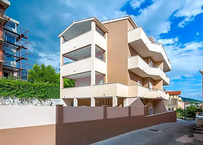 Apartments Villa Kolar