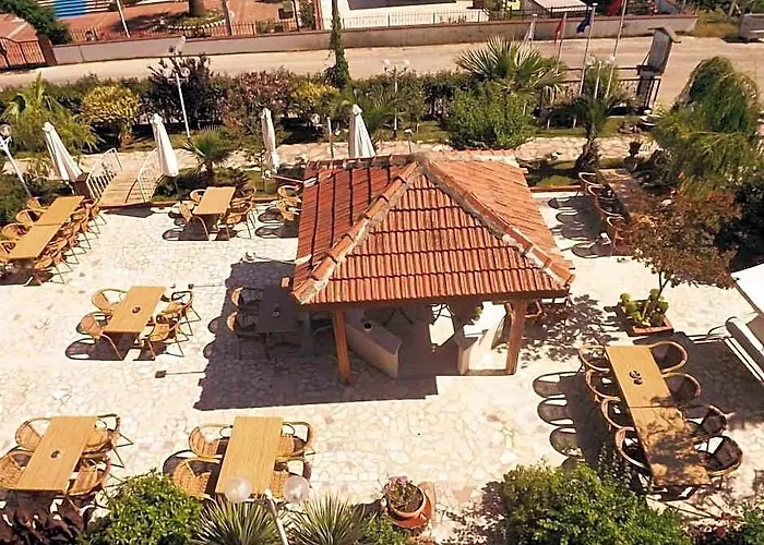 Hamsilos Tatil Koyu Apart Hotel