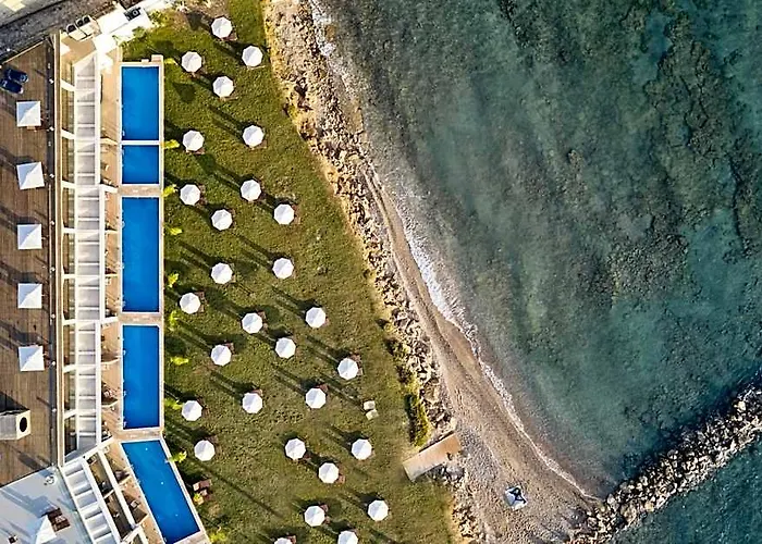 Cavo Orient Beach Hotel & Suites