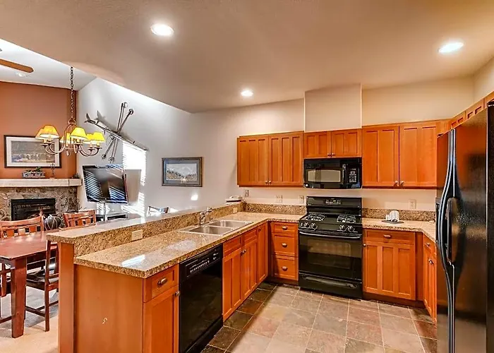 Red Hawk Lodge By Keystone Resort