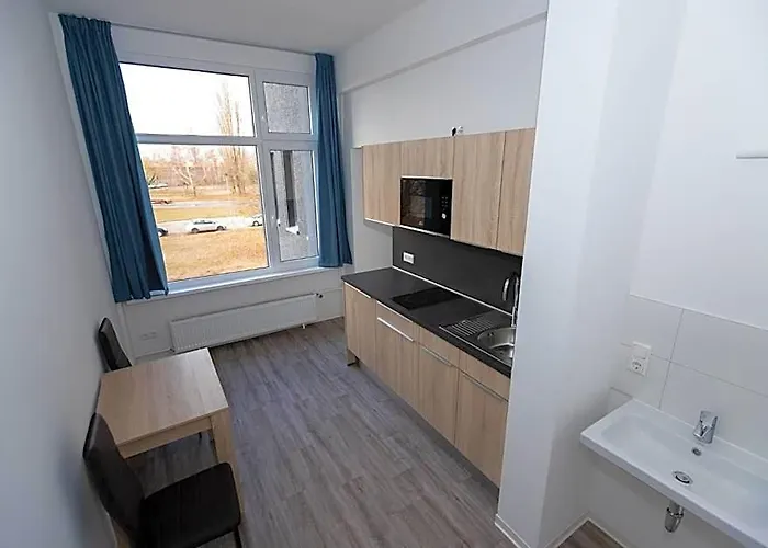 Neohostel