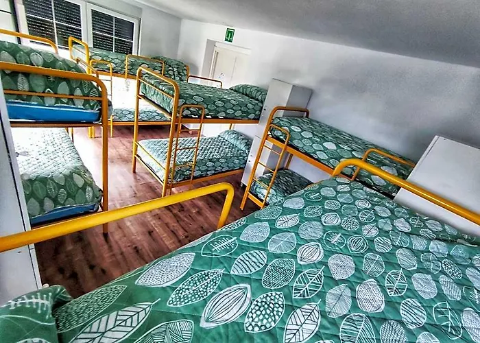 Albergue De Santullan