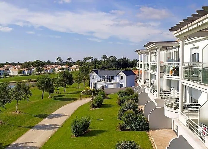 Res.Eg Le Domaine De Fontenelles