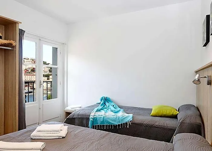 Hotel Arago