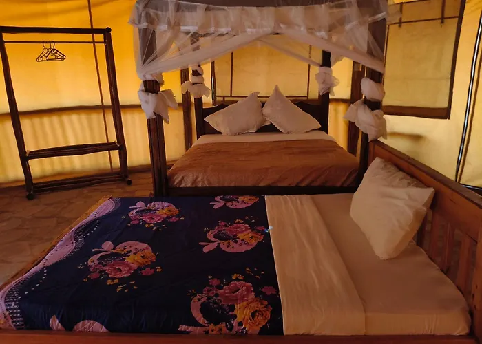 Tausa Tsavo Eco Lodge