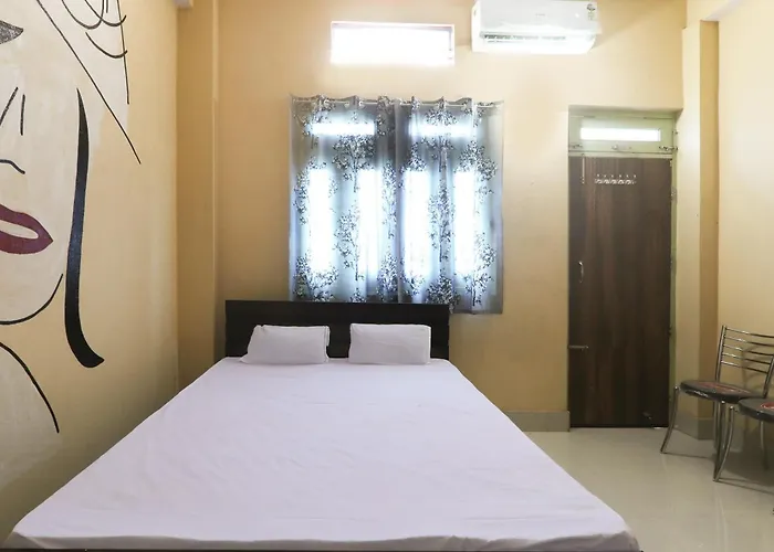 Hotel O OM Guest House