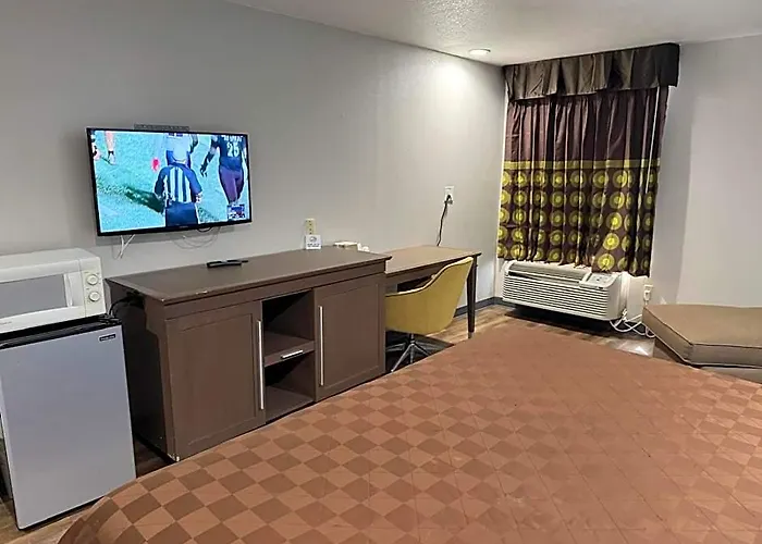 Executive Inn And Suites Baker