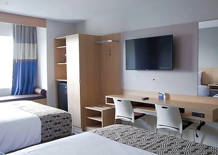 Microtel Inn & Suites By Wyndham Camp Lejeune/Jacksonville