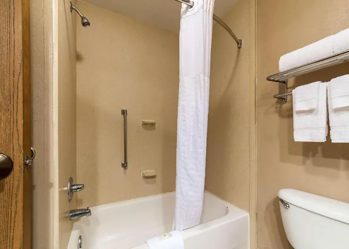 Quality Inn Clarksdale