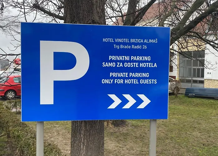 Vinotel Brzica Aljmas