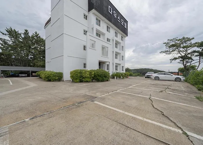Daesan Daus Hotel