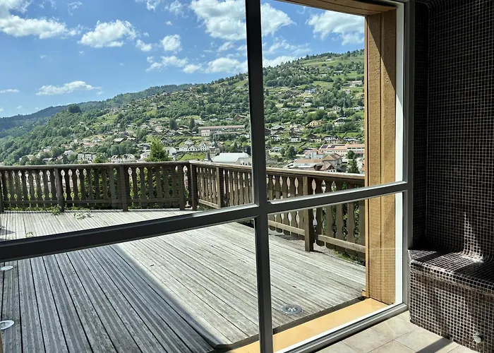 Hôtel Restaurant&Bien-être Le Chalet des Roches