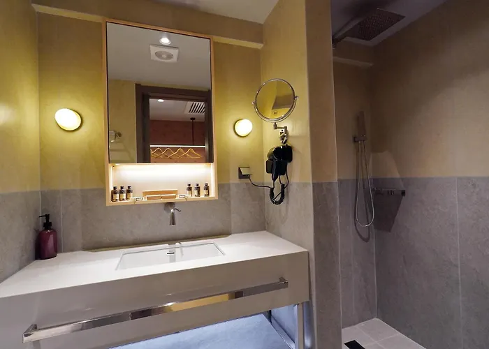 Ionian Crown Suites In Barbati