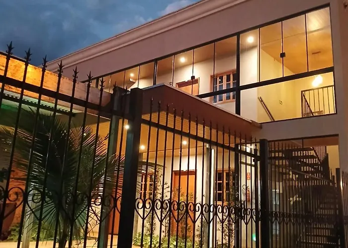 Slan Ville Hotel