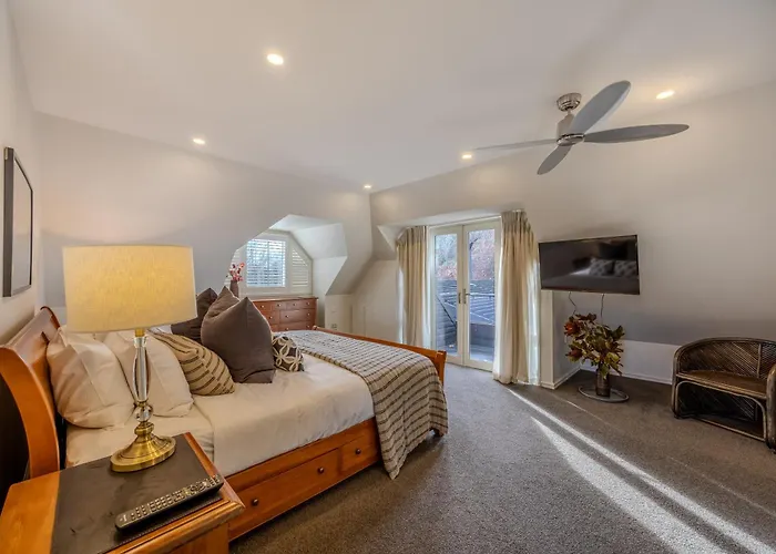 Mishika Retreat And Lodge