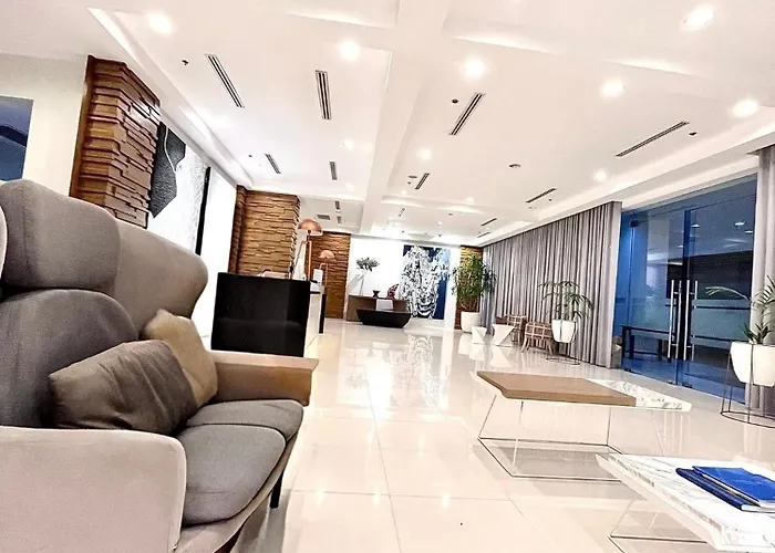 Cozy&Spacious 1BR Condo beside Abreeza Mall
