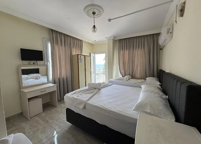 Holiday Hotel