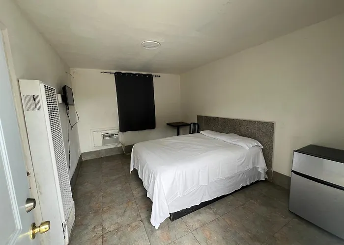 Sylmar Motel