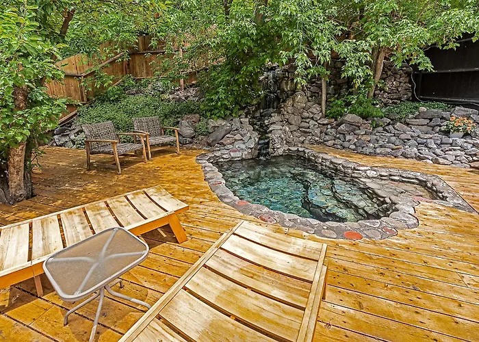 Wiesbaden Hot Springs Hotel & Spa