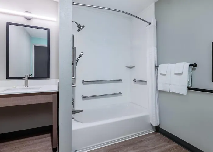 Echo Suites Extended Stay By Wyndham Aurora Denver