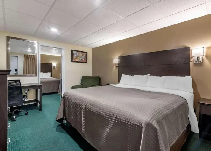 Blue Line Inn Lake George