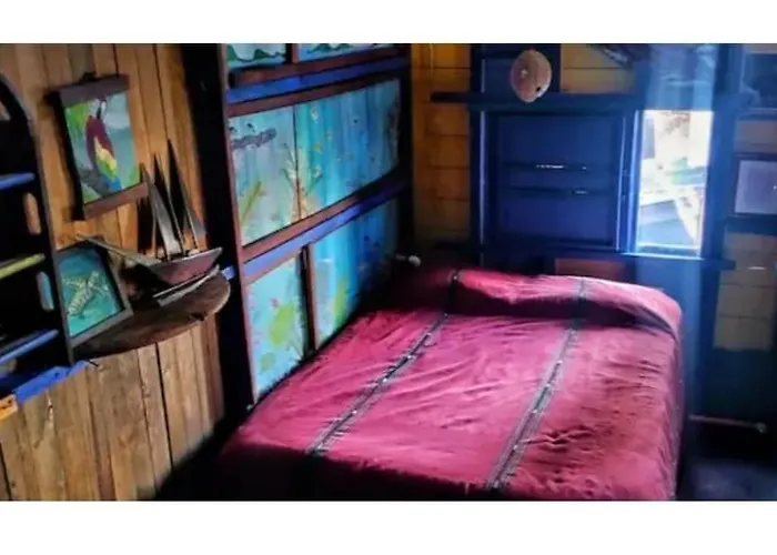 Kismet Inn Semi Private