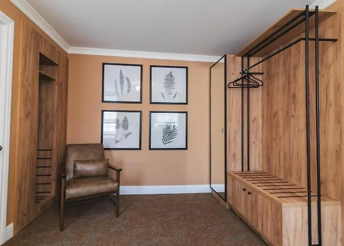 The Sonora Inn