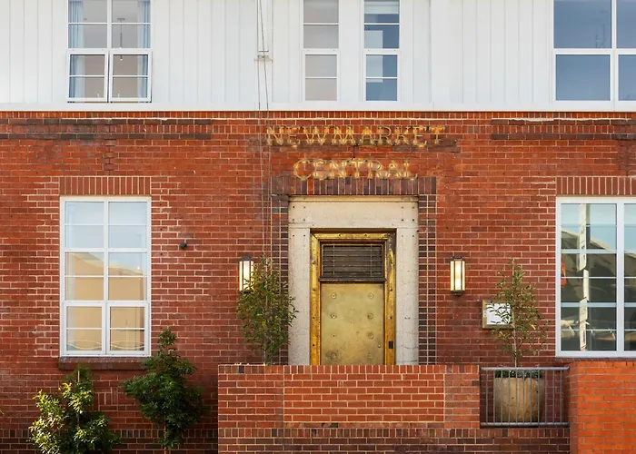 Newmarket Central - Boutique Suites