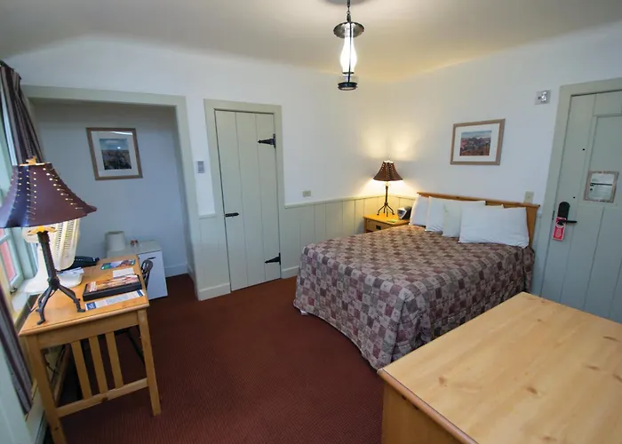 Bright Angel Lodge - Inside The Park