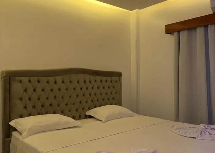 Hotel Omega