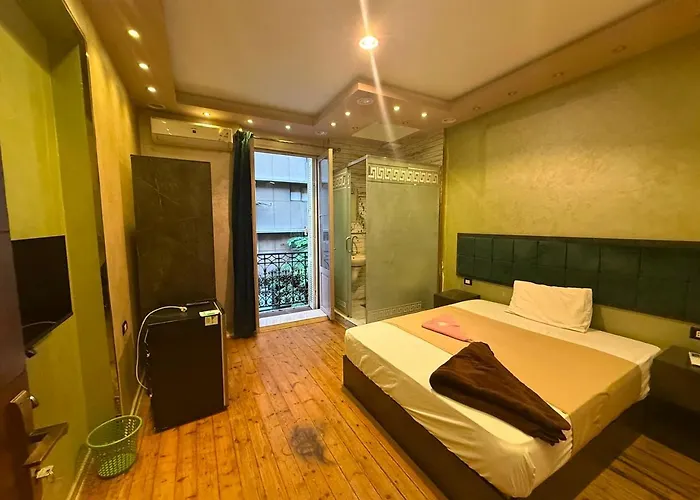 Vip Plaza Hotel