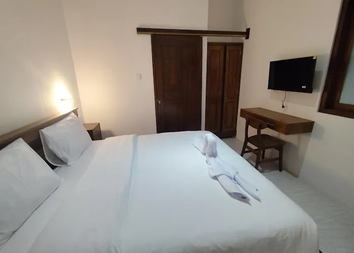 Moonrise Rooms