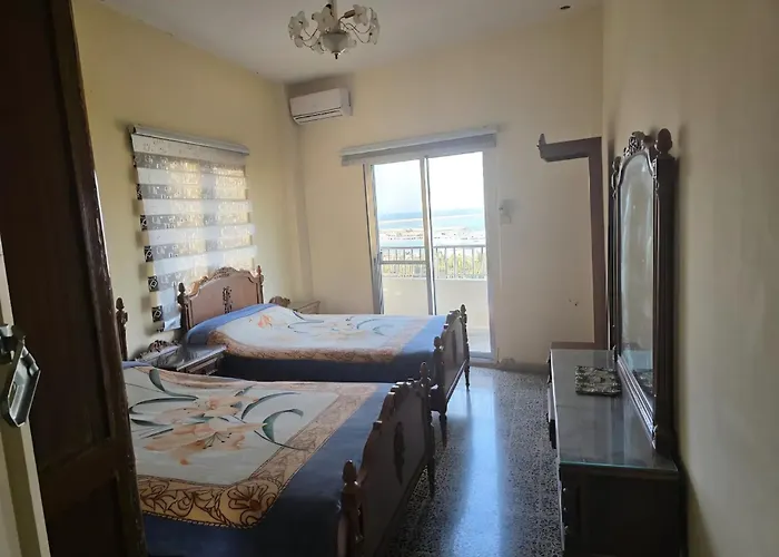 Sea promenade Hostel