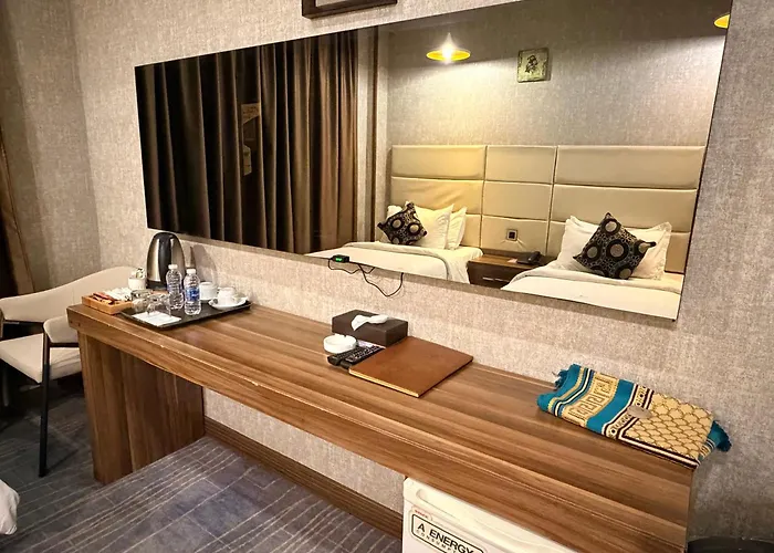 Bloom Hotel