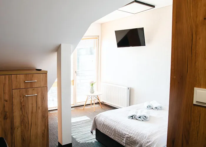 Holiday Home Resort & Spa