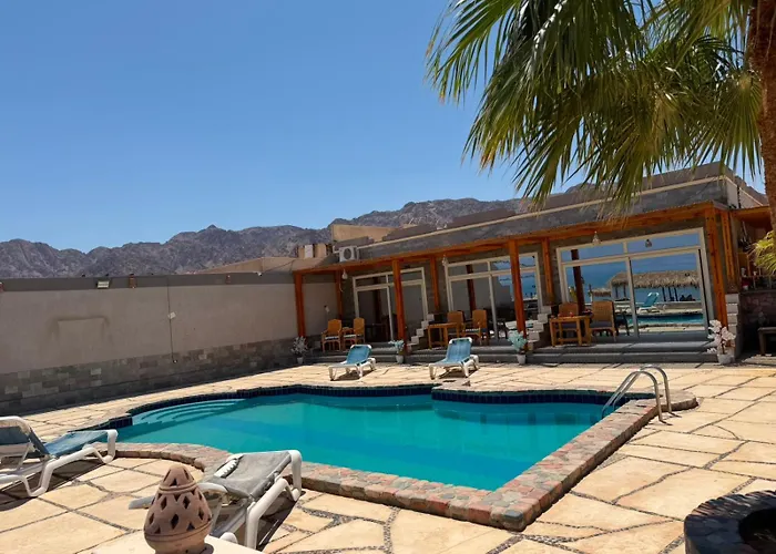 Bonanza Beach Camp