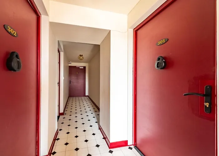 Pop Hotel