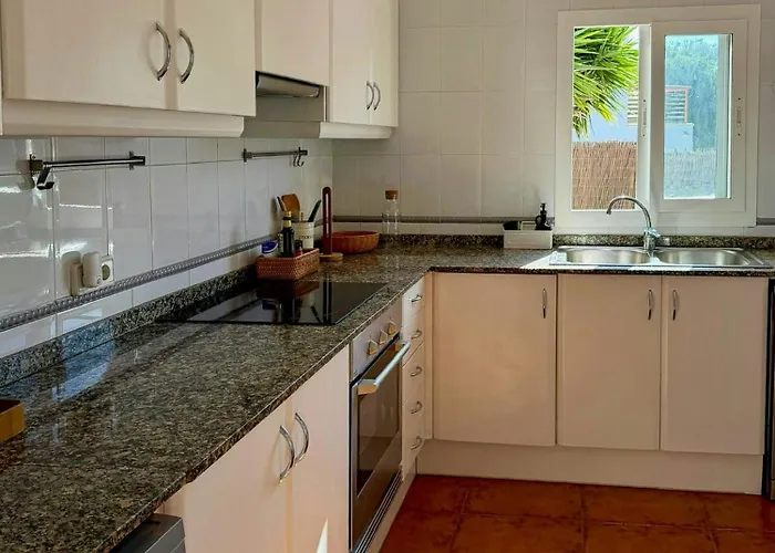 Villa With Pool Near Beaches In Menorca