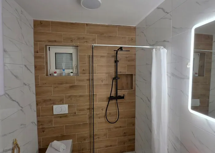 Apartmani Morѐll 1